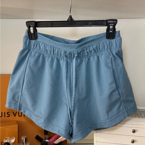 Lululemon Inner Glow High-Rise Short 3” - Picture 3 of 6